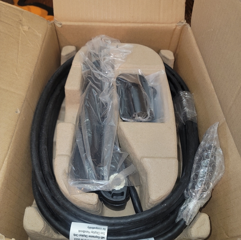 New Raymarine RV-100 Real Vision 3D All In One Transom Mount Transducer For Boat - Picture 3 of 13